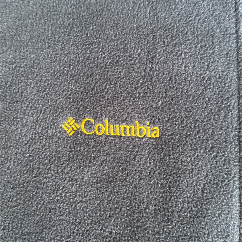 Michigan Wolverines Columbia Fleece Vest, men’s size large - Picture 3 of 4